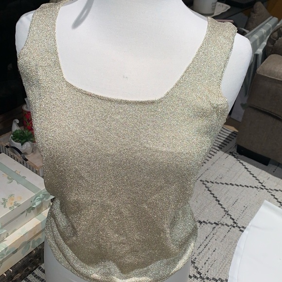 Vintage Gently Loved Crochet Tunic Set By Suzelle Please Note 2 Dif Sizes - Picture 2 of 11